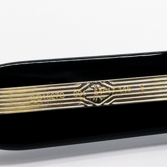 NEW GUCCI GG1527S 001 OVAL BLACK GREY WOMEN SUNGLASSES GUCCI - Picture 10 of 13